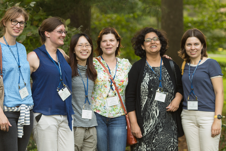 IMG_3778_Maren Diepenbruck_Claire_Morgan_Atsuko_Miki_Smita_Kulkarn_Irina_Bure.jpg
